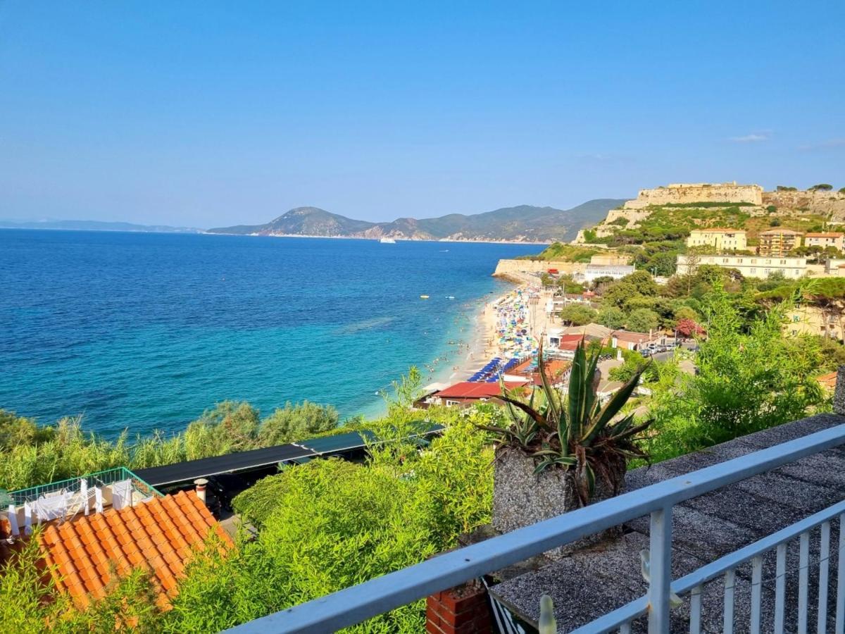 Appartamenti La Terrazza Sulle Ghiaie - Goelba Портоферрайо Екстер'єр фото