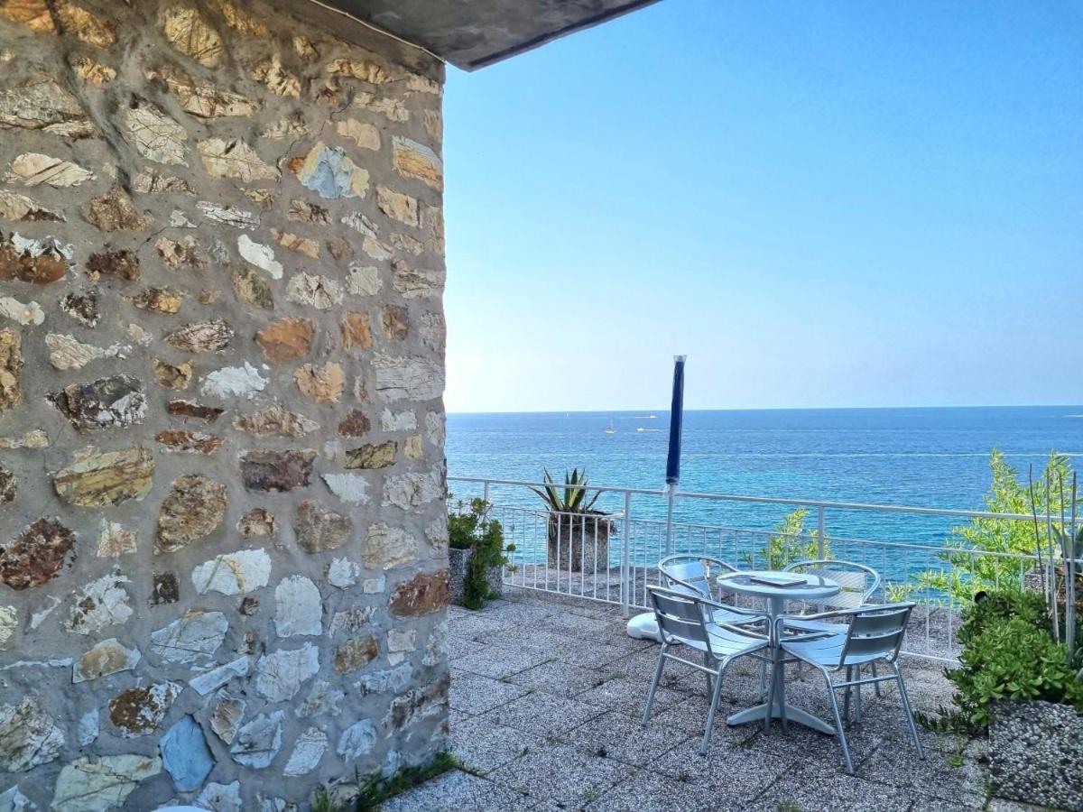 Appartamenti La Terrazza Sulle Ghiaie - Goelba Портоферрайо Екстер'єр фото